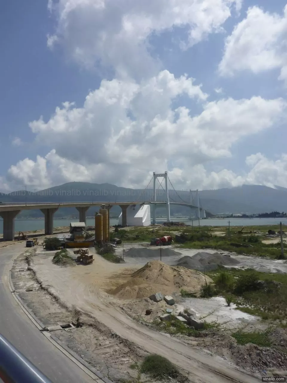 A view of Thuan Phuoc bridge, Da Nang, 2009 - Vinalib Stock Pictures