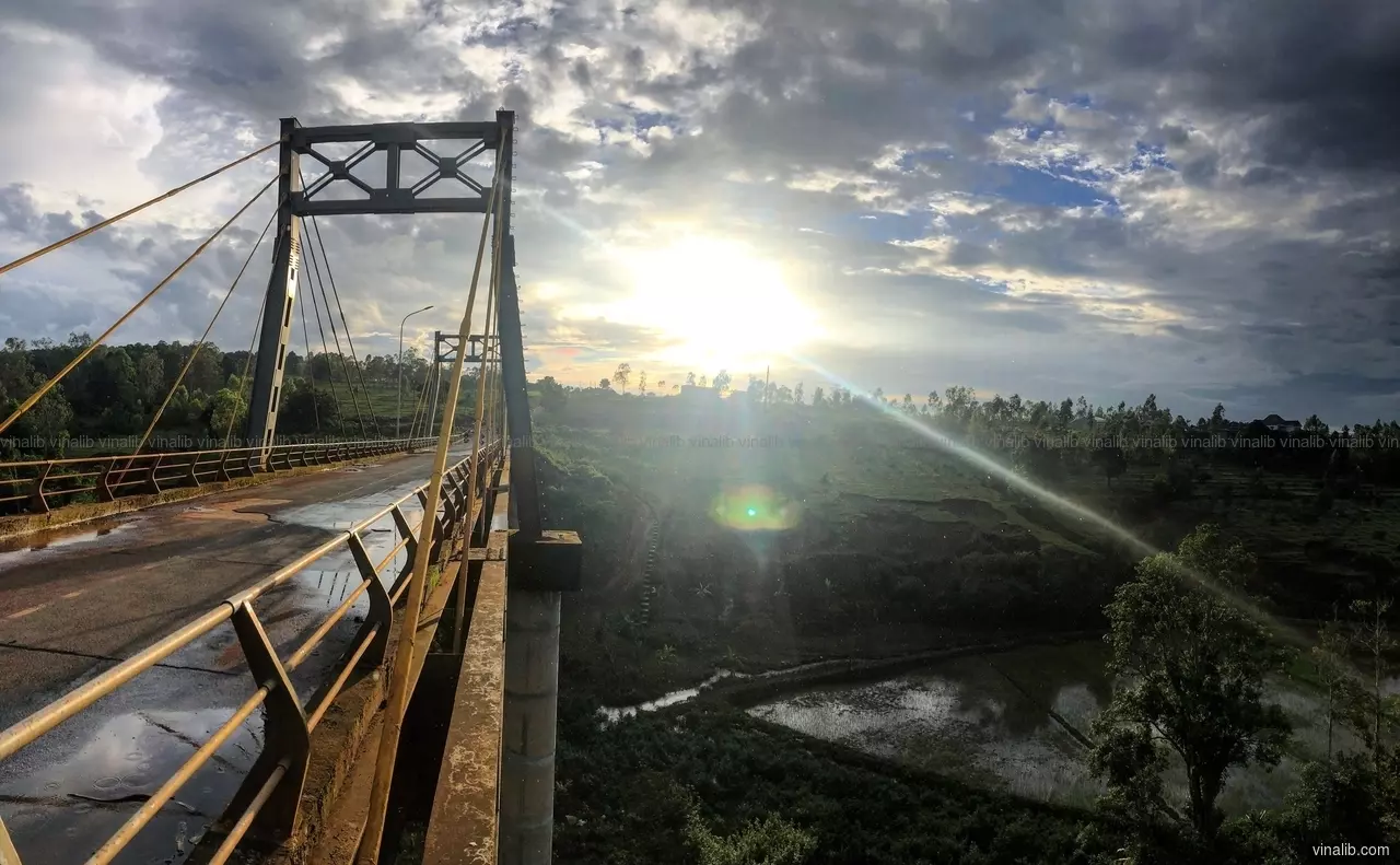 A bridge at dawn, Pleiku city - Vinalib Stock Pictures