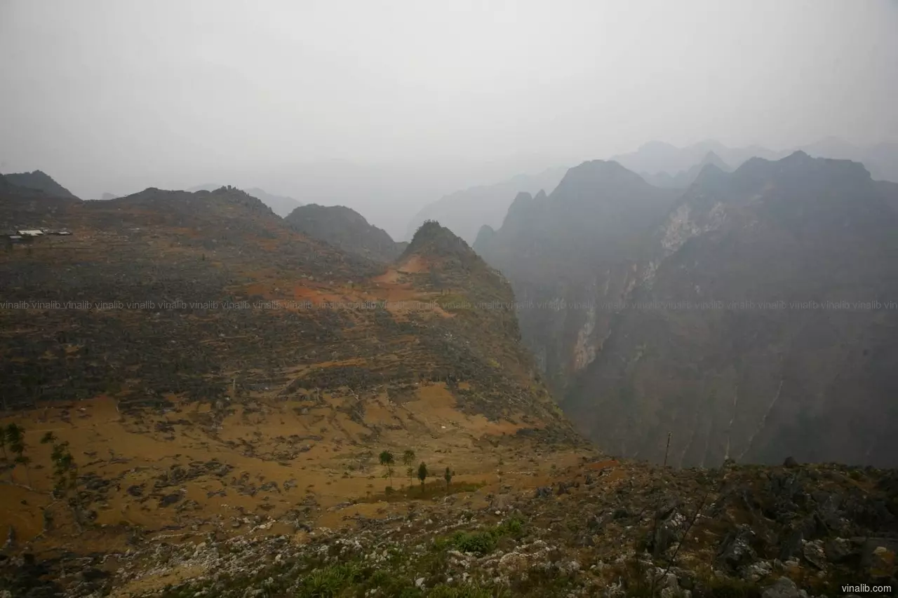 Ma Pi Leng mountain pass, 2010 - Vinalib Stock Pictures