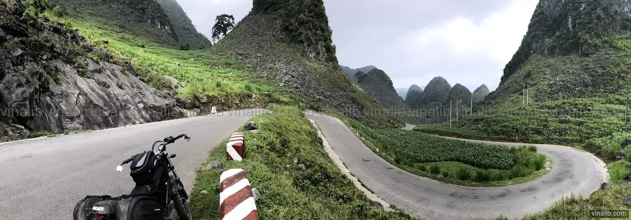 A Ducati Scrambler in Meo Vac, Ha Giang - Vinalib Stock Pictures