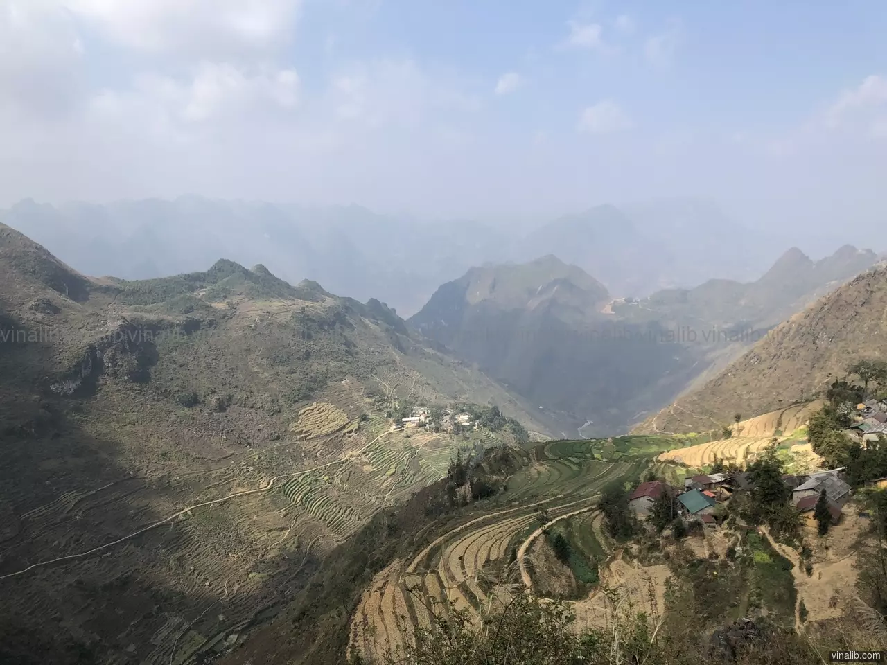 Thuong Phuong, Meo Vac district - Vinalib Stock Pictures