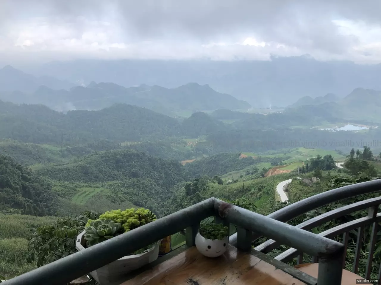 View from a cafe in Quan Ba, Ha Giang province - Vinalib Stock Pictures
