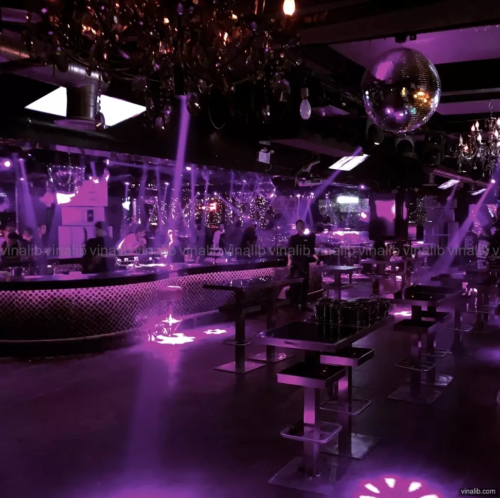 A nightclub in Hanoi, Vietnam - Vinalib Stock Pictures
