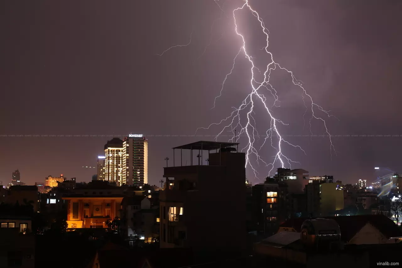 Lightning Strike over Downtown Hanoi, 2020 - Vinalib Stock Pictures
