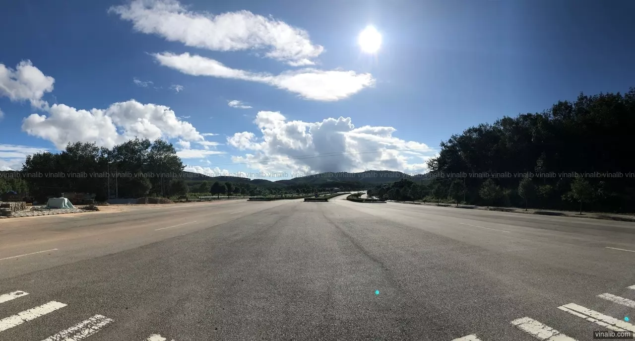 The road to Laos (bypass of QL40, Kon Tum province) #2 - Vinalib Stock Pictures