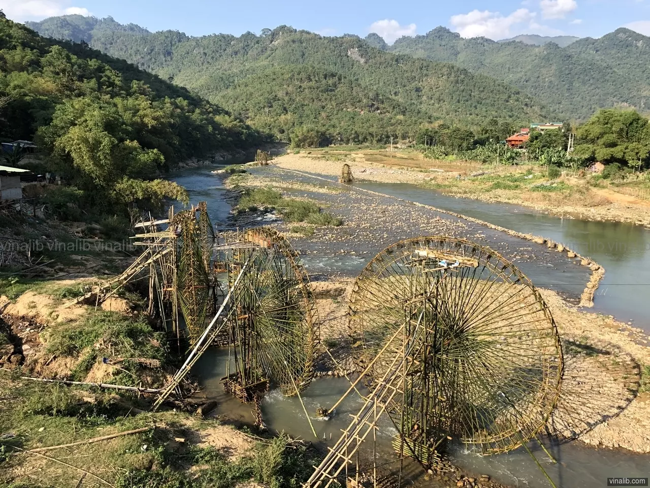 Functional Bamboo Water Wheels - Vinalib Stock Pictures